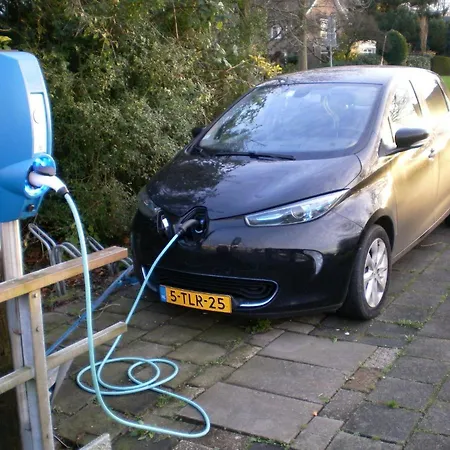 De Logeerboot * ドルドレヒト