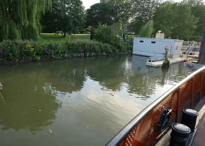 De Logeerboot Dordrecht