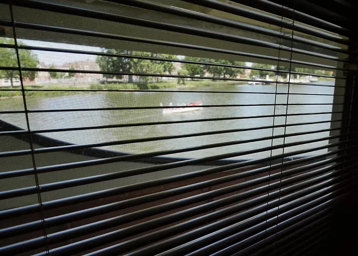 De Logeerboot Dordrecht